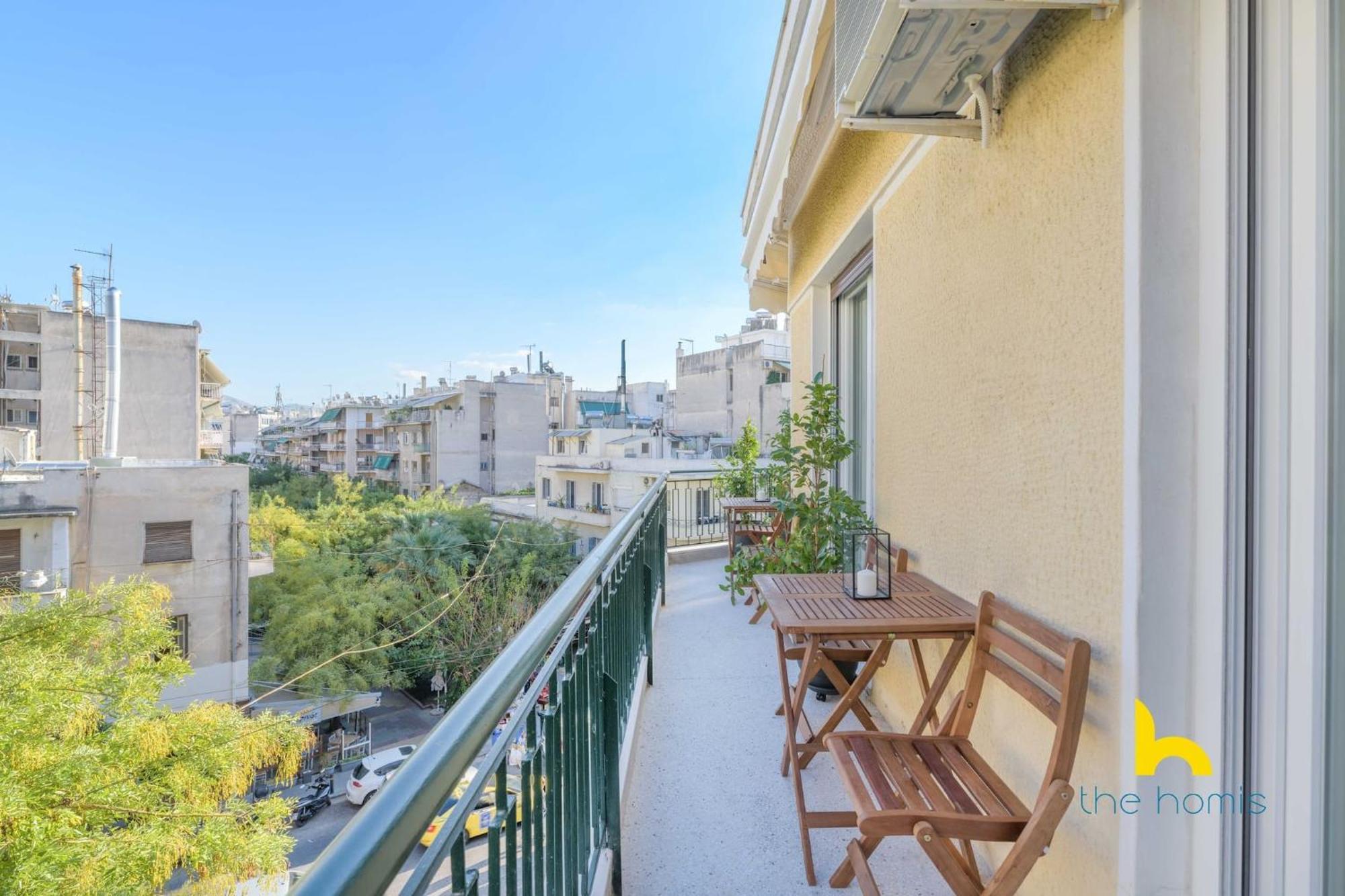 Sun-Splashed 2-Bdr Corner Apartment With Hillside Views! Афины Экстерьер фото